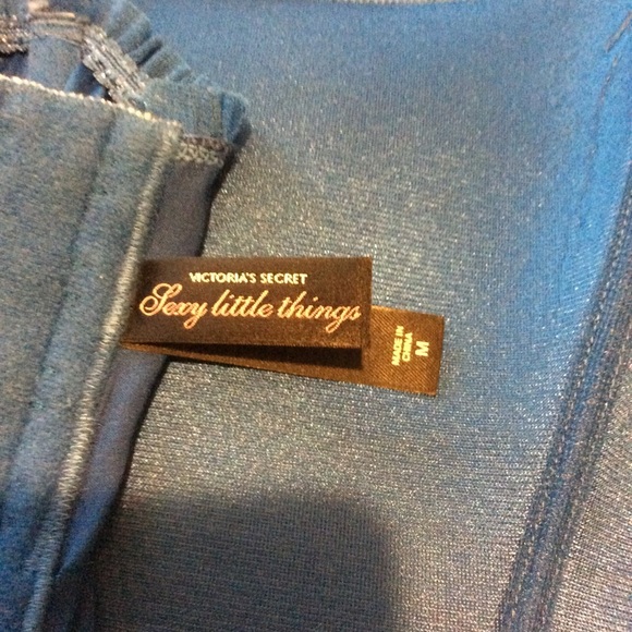Sexy little Things bodice by Victoria’s Secret - Picture 4 of 5